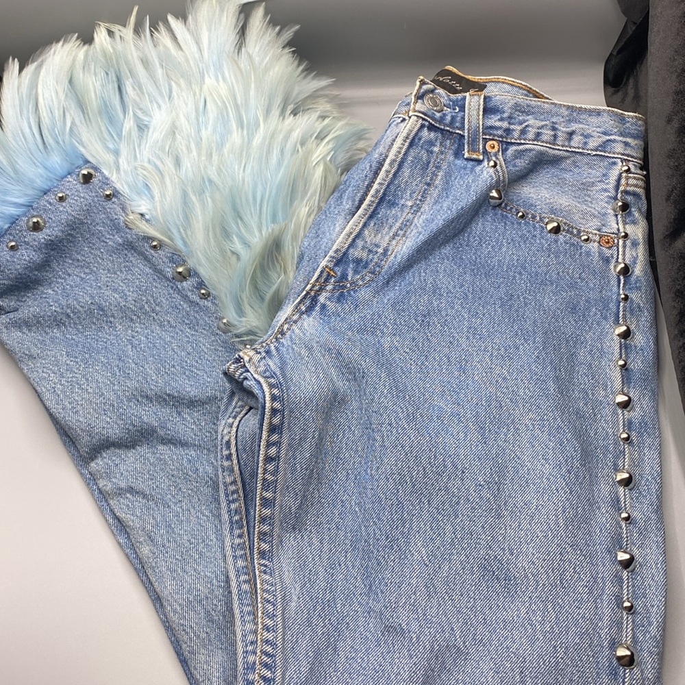 Vintage Levi’s redesign by Charlotte f with real feather detail o de legs sides - Picture 11 of 14